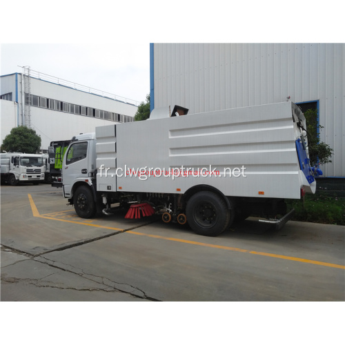 Véhicule de balayage de route de camion Dongfeng LHD à vendre